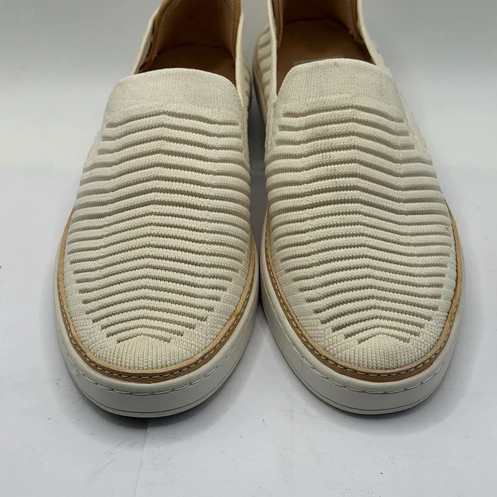 UGG Sammy Chevron Knit Slip-On Sneakers Cream Off White womens 7.5